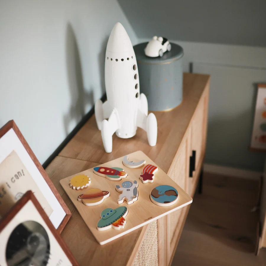 WOODEN SPACE PUZZLE